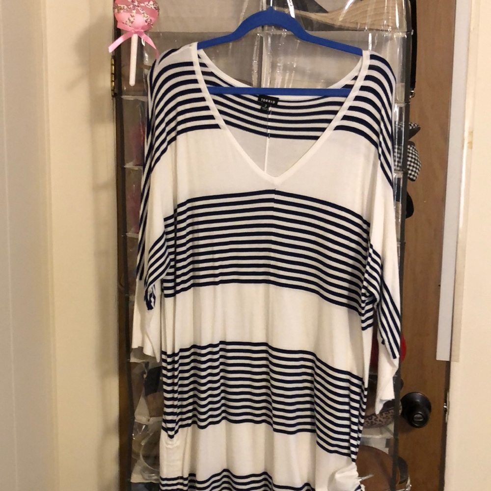 Short sweater dress